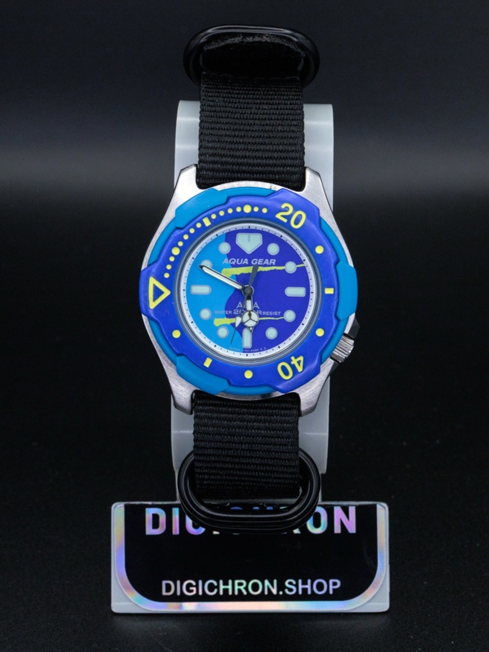 Seiko Alba Rare Aqua Gear V701-1S30 JDM Import 36mm Vintage Dive Watch